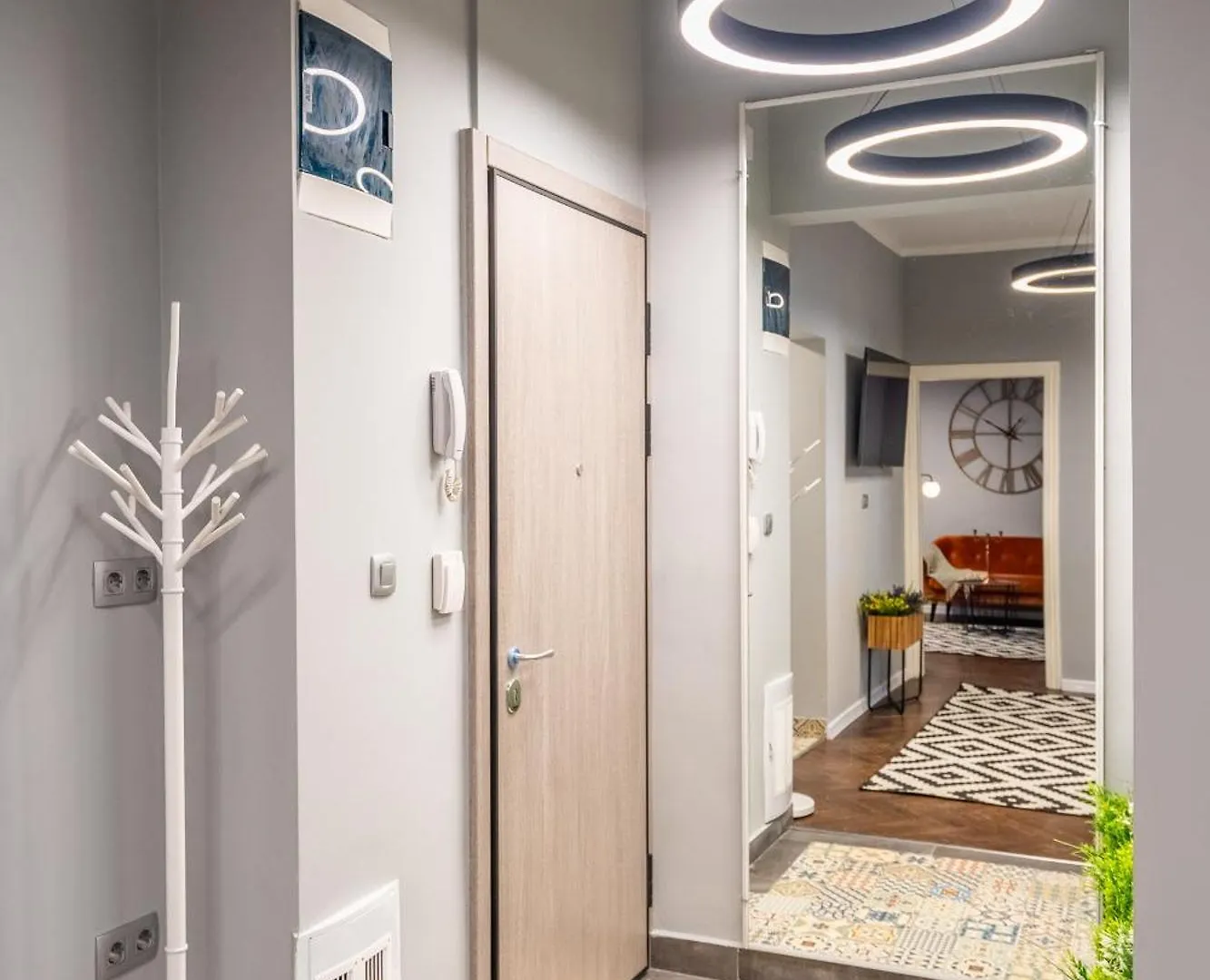 Vip Apartment Vitosha 69 Blvd 3 Bdrm - Top Location Sofia Bulgaria