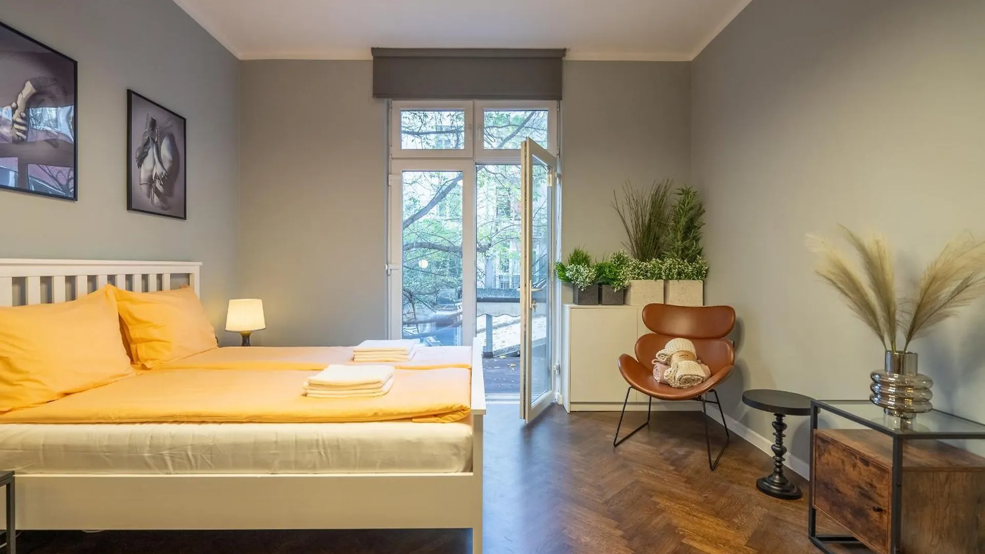 Vip Apartment Vitosha 69 Blvd 3 Bdrm - Top Location Sofia