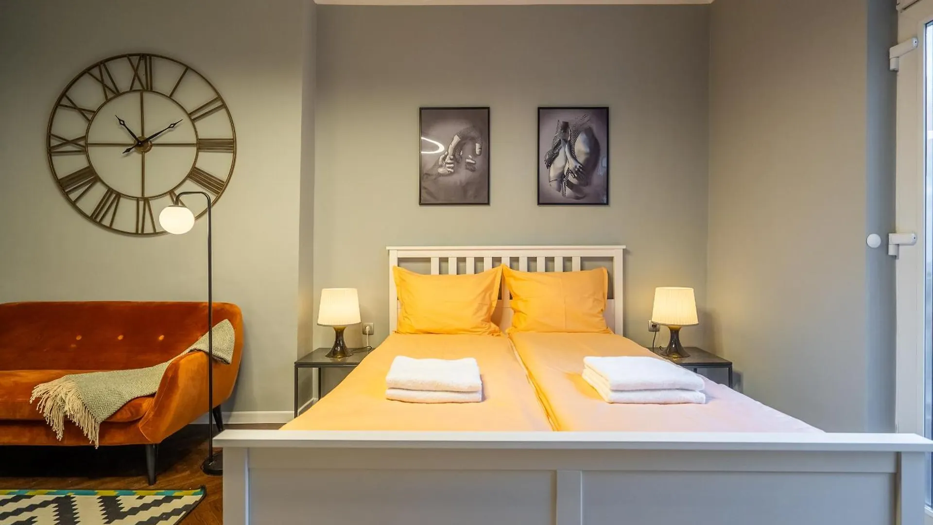 Vip Apartment Vitosha 69 Blvd 3 Bdrm - Top Location Sofia